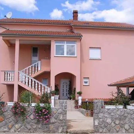 In Silo/insel Krk 13513 Appartamento *