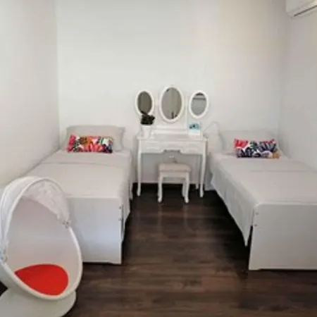 Apartment In Silo/insel Krk 13513