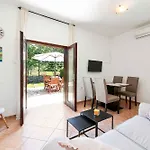In - Insel Krk 13513 Apartman Šilo