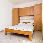In - Insel Krk 13513 شقة سيلو