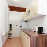 In - Insel Krk 13513 سيلو